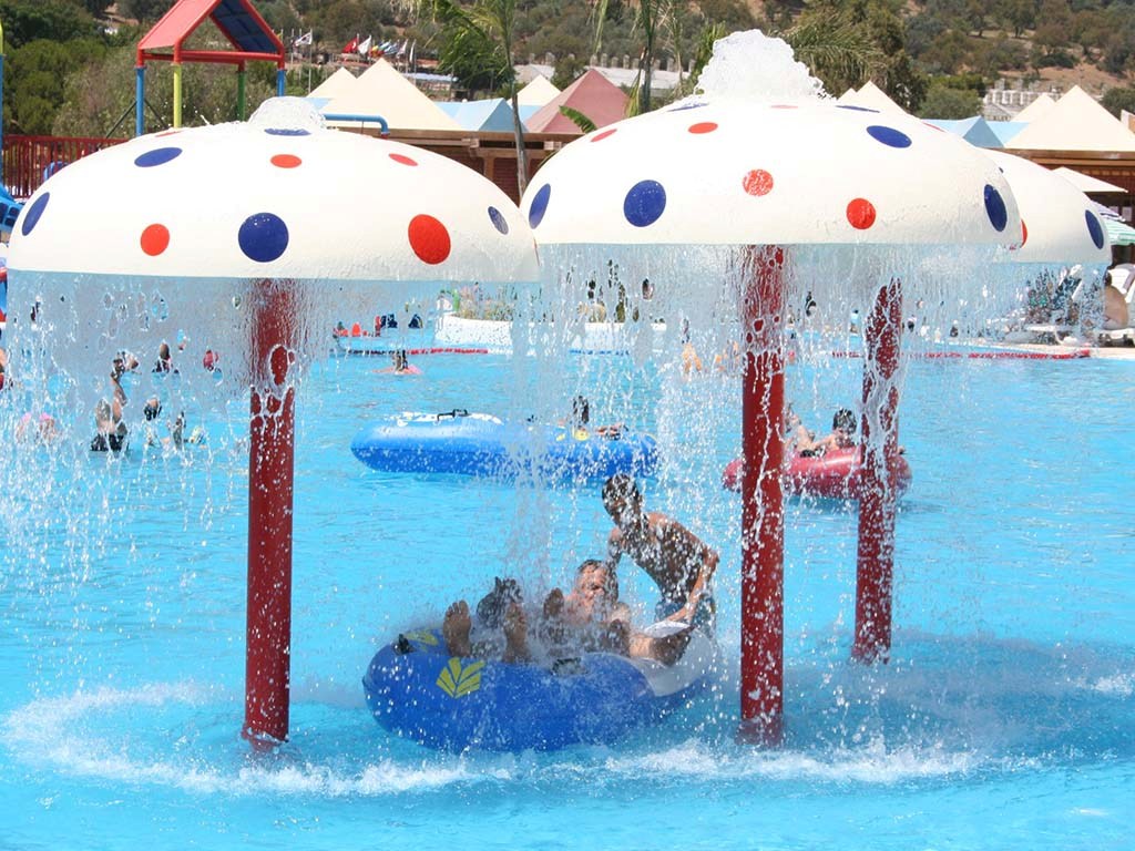 Mantar Tipi Su Perdeleri